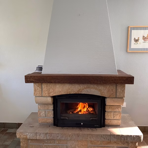 Installation de insert à bois par L'Artisan du feuinsert à bois